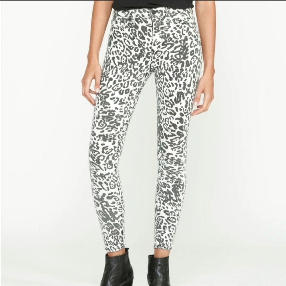 Hudson Barbara Skinny Leopard Print Jean